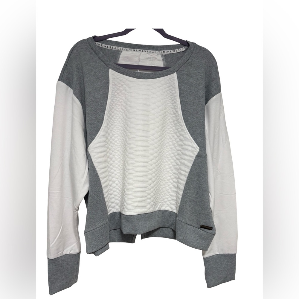 Nine West Contrast Panel Sweatshirt In Gray And White